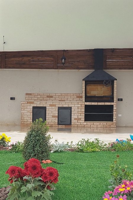 مطبخ خارجي عملي – شواية مدخنة + وحدة تحضير وتخزين